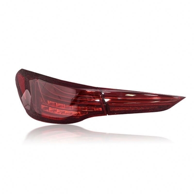 BMW Serie 4 G22 2020 Anno G82 M4 Modello CSL Stile Lampade posteriori Colore nero e rosso