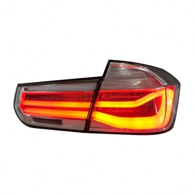 Facile installazione luce posteriore per BMW Serie 3 F30 F35 LCI 2013 Bianco trasparente Lens LED