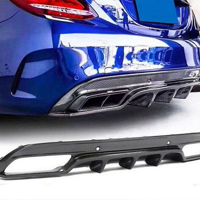 Aggiorna la tua Mercedes Benz W205 C250 Sport con il diffusore della spina posteriore in fibra di carbonio