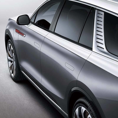 Veicolo energetico Hongqi e-hs9 con autonomia di 460 km e cambio elettrico a velocità singola