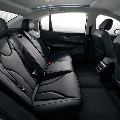 Scatena la potenza di Hongqi Eqm5 E-qm5 Auto elettrica 4 porte 1 marcia Luxury di alto livello