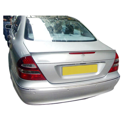 131*26*7 Volume spoiler per Mercedes Benz W221