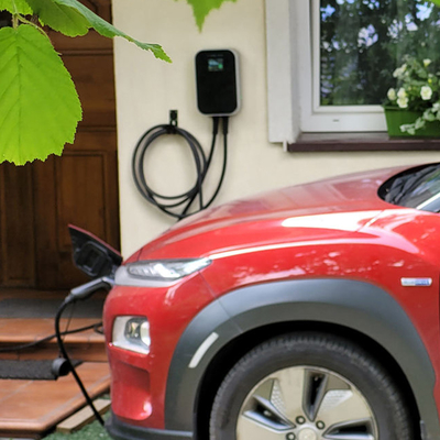 IP66 stazioni di ricarica a terra a prova d'acqua 16A 3 fasi di tipo 2 per caricabatterie elettriche da 11 kW