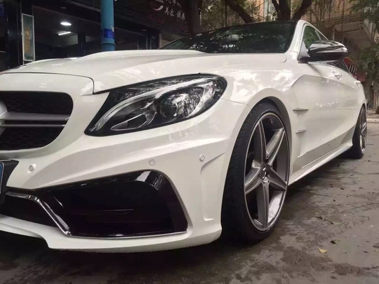 Style Body Kit per Mercedes W205 C-Class Paraurti anteriori Paraurti posteriori Fenders gonne laterali