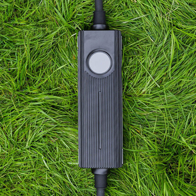 Unità di ricarica portatile per auto elettrica da 16 kW ad alta potenza 220v-480v con connessione di tipo 2