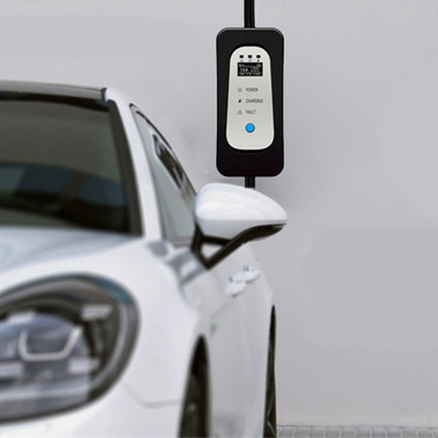 Caricabatterie per veicoli elettrici portatili 16A Type2 Caricabatterie per auto elettriche con tensione di ingresso 110V-240V CA