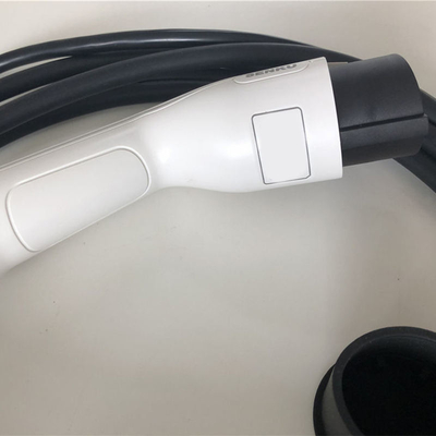 32A / 250V AC Single Phase IP55 EV Charging Plug per il caricabatterie per veicoli elettrici di tipo 1
