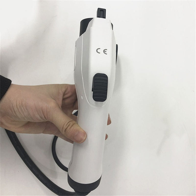 32A / 250V AC Single Phase IP55 EV Charging Plug per il caricabatterie per veicoli elettrici di tipo 1