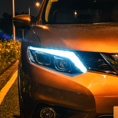 14-16 Assemblaggio dei fari X-Trail con lenti a LED modificate e segnale di svolta dell'acqua corrente