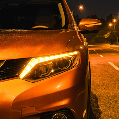 14-16 Assemblaggio dei fari X-Trail con lenti a LED modificate e segnale di svolta dell'acqua corrente