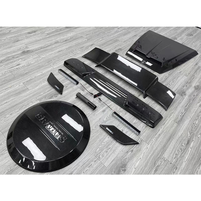 Kit corpo in fibra di carbonio secca per Mercedes-Benz Classe G W464 W463 G63