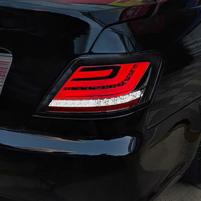 Lumiera posteriore a LED modificata per Toyota Reiz 2005-2009