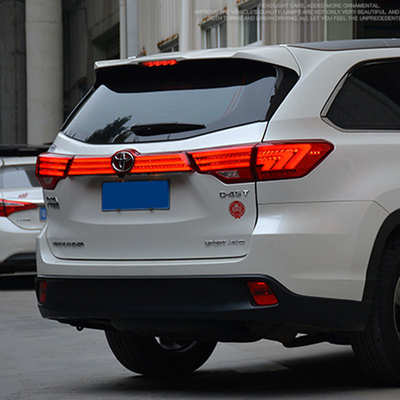 Assemblaggio di luci posteriori a LED modificato per Toyota Highlander 15-17