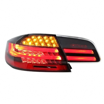 Personalizza la tua BMW Serie 3 E92 E93 2005-2012 con sequenza dinamica di luci rosse