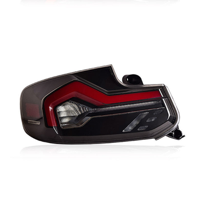 Sostituire/riparare le luci posteriori della BMW Serie 2 F22 con l'assemblaggio LED modificato 2014-2021