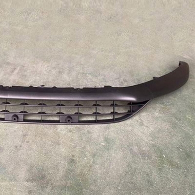 OE NO. Sconosciuto pannello di plastica inferiore Valance Griglia del paraurti anteriore superiore Per 2015 2016 2017 2018 Ford Focus