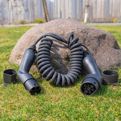 16A/32A TPU Tipo 2 EV Car Charger Connector Charging Coiled Cable per la ricarica stabile